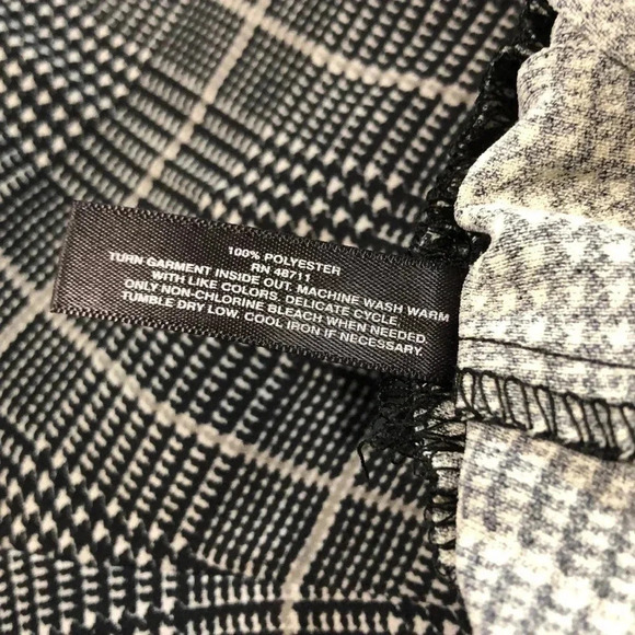 MASSINI Casual Dress Crop Pants - Picture 7 of 9